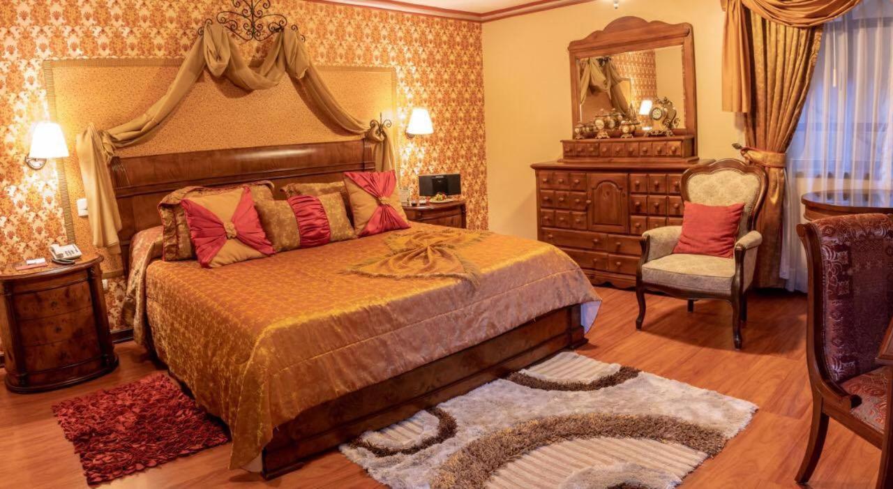 San Juan Hotel Куенка Екстериор снимка