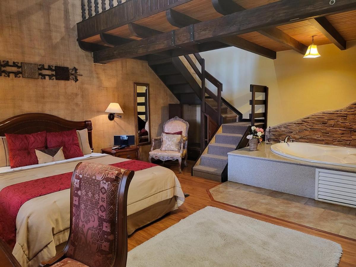 San Juan Hotel Куенка Екстериор снимка