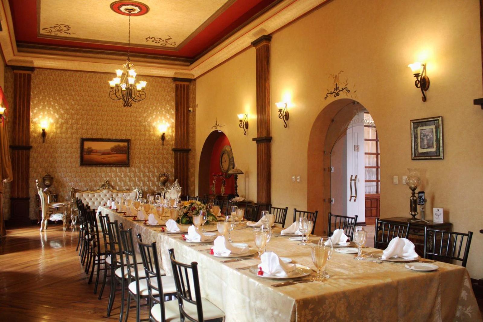 San Juan Hotel Куенка Екстериор снимка
