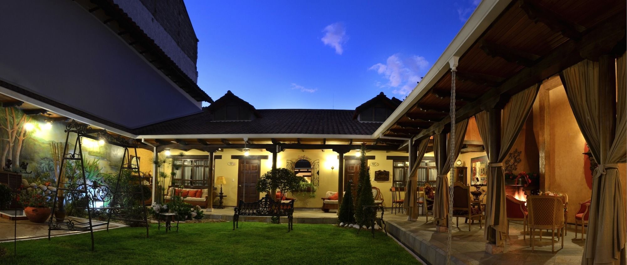 San Juan Hotel Куенка Екстериор снимка